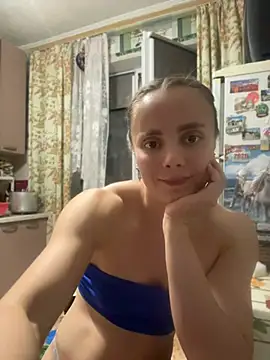 Snapshot of AlisaKissss chatting on June 2026 07:23:01 PM AlisaKissss online show from June 2026 07:23:01 PM
