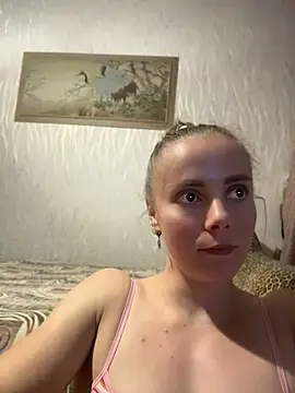Snapshot of AlisaKissss chatting on June 2026 07:18:02 PM AlisaKissss online show from June 2026 07:18:02 PM
