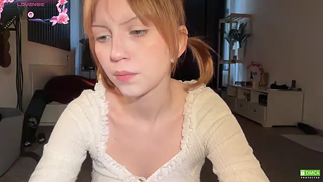 Snapshot of electric_babe chatting on October 2025 10:56:02 AM electric babe online show from October 2025 10:56:02 AM