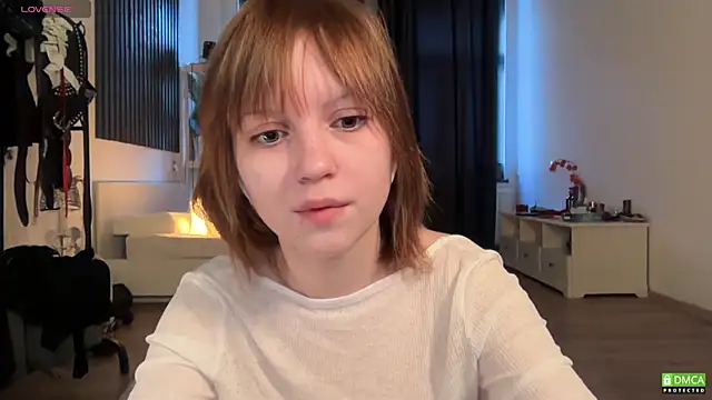 Snapshot of electric_babe chatting on November 2025 10:03:01 AM electric babe online show from November 2025 10:03:01 AM