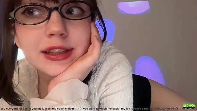 Snapshot of electric_babe chatting on June 2026 01:28:02 PM electric babe online show from June 2026 01:28:02 PM