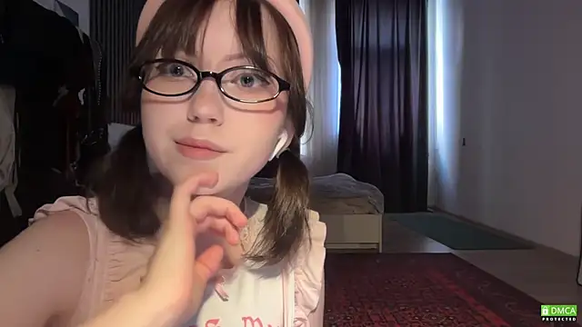 Snapshot of electric_babe chatting on June 2026 01:26:01 PM electric babe online show from June 2026 01:26:01 PM