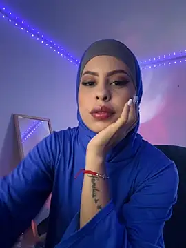 JannaNader12 online show from September 2025 10:10:02 PM