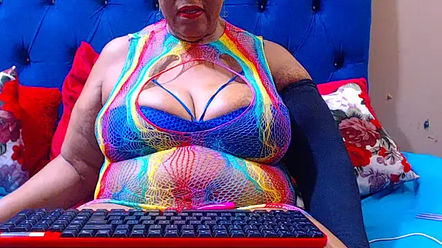 ebonycandy10 online show from November 2025 04:55:01 AM