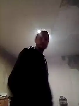 Ostry9333 online show from November 2025 11:48:02 PM