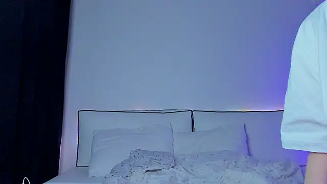 Snapshot of haileyishere chatting on January 2025 01:00:02 AM haileyishere online show from January 2025 01:00:02 AM