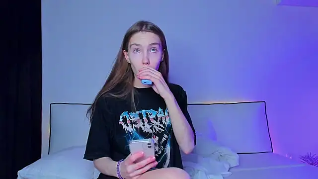 Snapshot of haileyishere chatting on March 2025 07:06:02 PM haileyishere online show from March 2025 07:06:02 PM