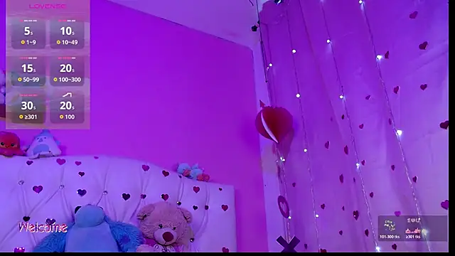 Snapshot of HECATE_23 chatting on March 2026 02:11:02 PM HECATE 23 online show from March 2026 02:11:02 PM