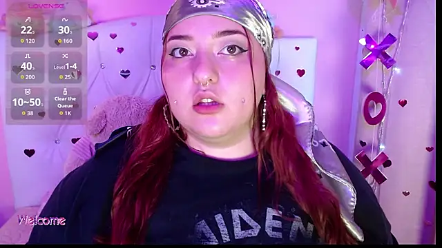 Snapshot of HECATE_23 chatting on March 2026 03:29:02 PM HECATE 23 online show from March 2026 03:29:02 PM