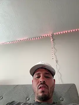 Danypapi online show from April 2026 04:49:01 PM