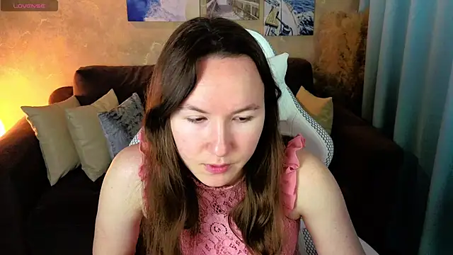 Little doll meow online show from December 2025 03:13:01 AM