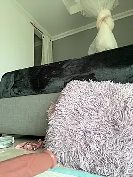 emiss  online show from January 2025 03:18:02 PM