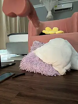 emiss  online show from March 2025 10:31:02 PM