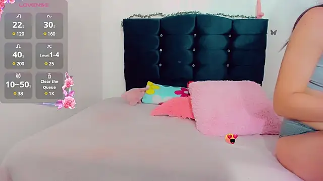 Snapshot of Rubi_30 chatting on January 2025 05:19:01 PM Rubi 30 online show from January 2025 05:19:01 PM