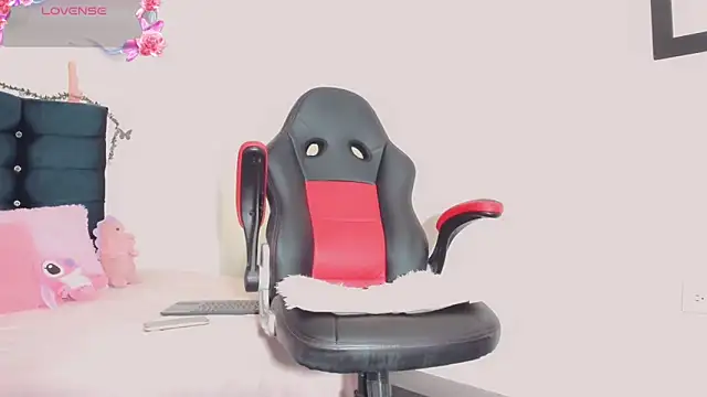 Snapshot of Rubi_30 chatting on March 2025 03:08:01 AM Rubi 30 online show from March 2025 03:08:01 AM