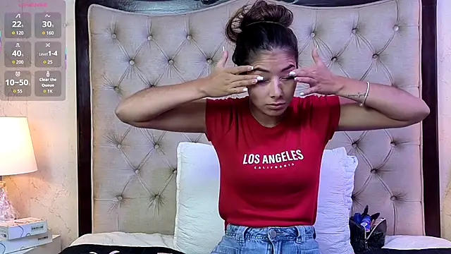 MontVta online show from October 2025 12:02:02 PM