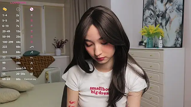 Snapshot of ikuyo_ chatting on April 2026 04:22:02 PM ikuyo online show from April 2026 04:22:02 PM