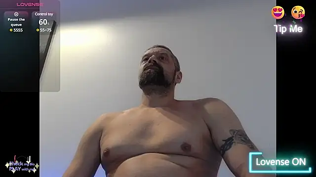 Snapshot of northman1977 chatting on December 2024 10:55:02 PM northman1977 online show from December 2024 10:55:02 PM