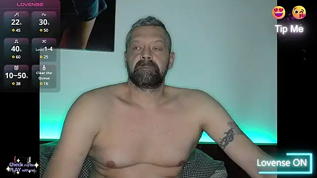 Snapshot of northman1977 chatting on January 2025 04:17:02 PM northman1977 online show from January 2025 04:17:02 PM