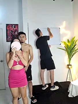 royalgirls x online show from March 2026 01:12:02 AM