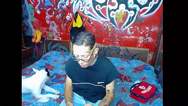 Snapshot of deivid_estrada chatting on March 2025 10:34:02 PM deivid estrada online show from March 2025 10:34:02 PM