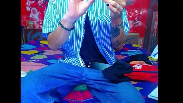 Snapshot of deivid_estrada chatting on March 2025 04:18:02 PM deivid estrada online show from March 2025 04:18:02 PM