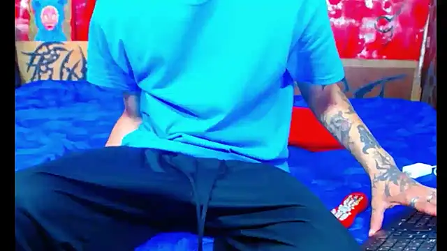 Snapshot of deivid_estrada chatting on September 2025 04:08:01 PM deivid estrada online show from September 2025 04:08:01 PM