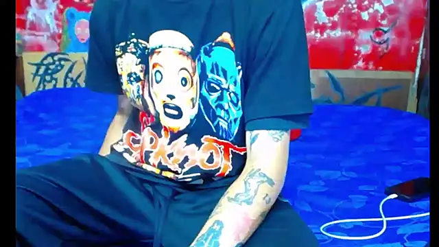 Snapshot of deivid_estrada chatting on October 2025 04:15:02 PM deivid estrada online show from October 2025 04:15:02 PM