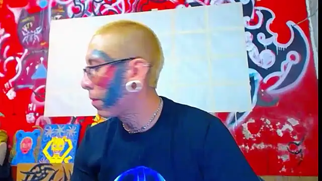 Snapshot of deivid_estrada chatting on December 2025 04:13:01 PM deivid estrada online show from December 2025 04:13:01 PM