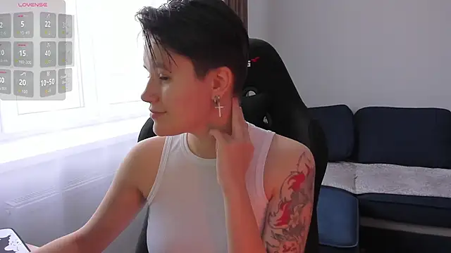 JessieFlower online show from November 2025 08:40:01 AM