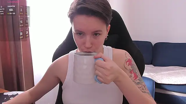 Snapshot of JessieFlower chatting on March 2026 08:11:02 AM JessieFlower online show from March 2026 08:11:02 AM