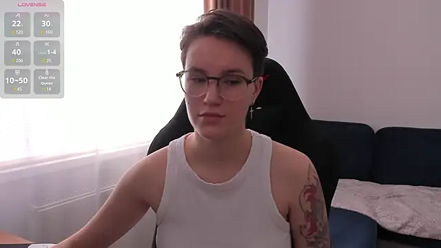 Snapshot of JessieFlower chatting on March 2026 07:47:01 AM JessieFlower online show from March 2026 07:47:01 AM