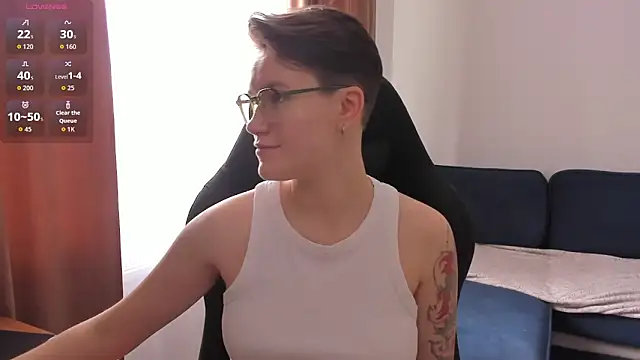 Snapshot of JessieFlower chatting on April 2026 08:07:02 AM JessieFlower online show from April 2026 08:07:02 AM