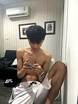 Snapshot of mumuowl chatting on October 2025 04:26:01 PM mumuowl online show from October 2025 04:26:01 PM