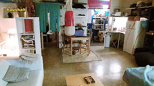 BongChannel online show from January 2025 09:04:02 PM