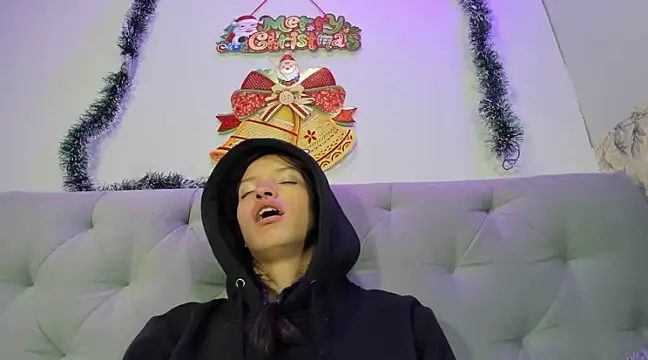 Emma-Wilson online show from December 2024 08:06:02 AM