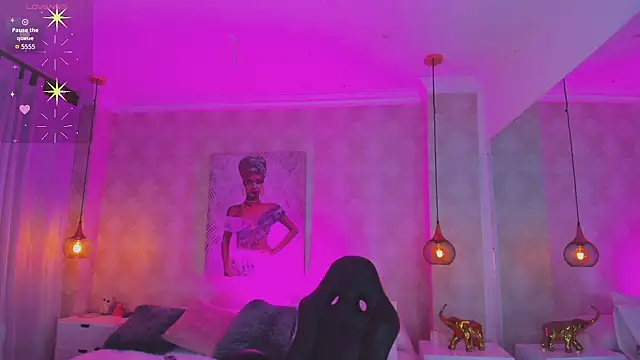 Shantall   online show from September 2025 11:00:01 AM