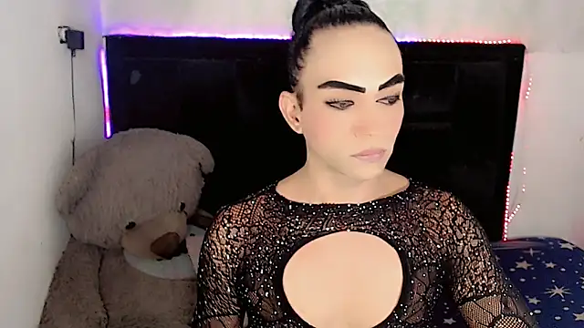 Snapshot of Michell_Queen chatting on March 2026 05:22:02 AM Michell Queen online show from March 2026 05:22:02 AM