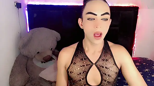 Snapshot of Michell_Queen chatting on March 2026 05:54:02 AM Michell Queen online show from March 2026 05:54:02 AM