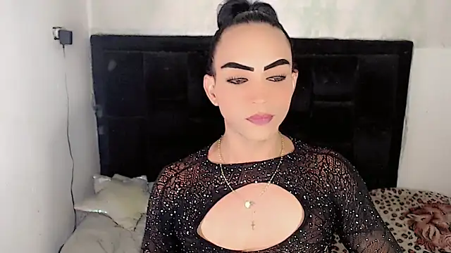 Snapshot of Michell_Queen chatting on April 2026 06:16:02 AM Michell Queen online show from April 2026 06:16:02 AM