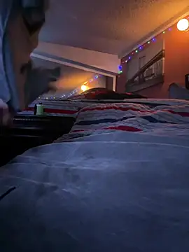 Snapshot of bigdickgio6923 chatting on March 2026 11:57:02 PM bigdickgio6923 online show from March 2026 11:57:02 PM