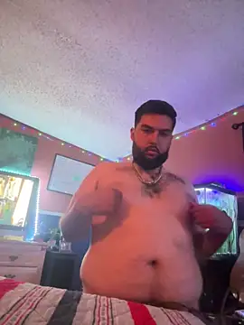 Snapshot of bigdickgio6923 chatting on April 2026 01:00:02 AM bigdickgio6923 online show from April 2026 01:00:02 AM