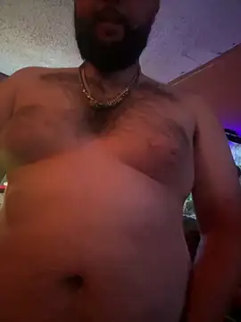 Snapshot of bigdickgio6923 chatting on April 2026 11:55:02 PM bigdickgio6923 online show from April 2026 11:55:02 PM