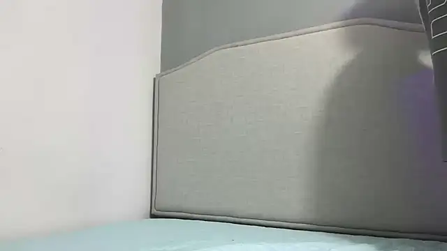 dominic brandd23 online show from November 2025 08:19:01 PM