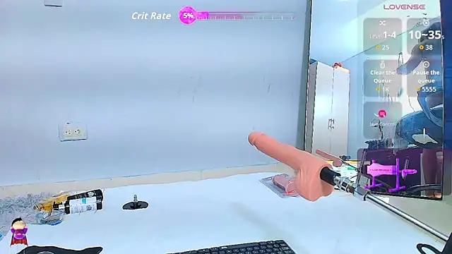 Snapshot of dominic_brandd23 chatting on March 2026 12:50:01 AM dominic brandd23 online show from March 2026 12:50:01 AM