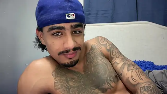 Snapshot of dominic_brandd23 chatting on May 2026 02:51:02 AM dominic brandd23 online show from May 2026 02:51:02 AM