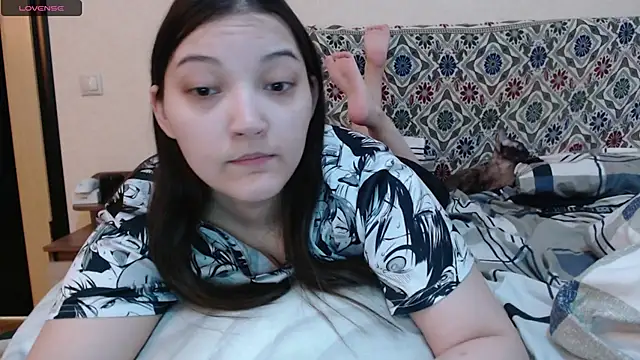 Snapshot of AlisaDevis chatting on February 2025 11:06:02 AM AlisaDevis online show from February 2025 11:06:02 AM