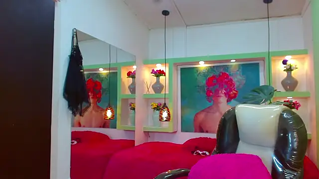 Snapshot of lorenapinto chatting on November 2025 02:33:02 AM lorenapinto online show from November 2025 02:33:02 AM