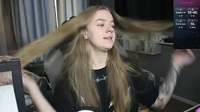 candy maggie online show from December 2024 09:19:02 AM