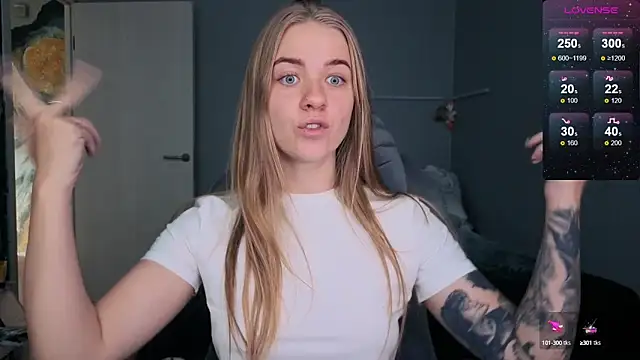 candy maggie online show from September 2025 10:04:02 AM